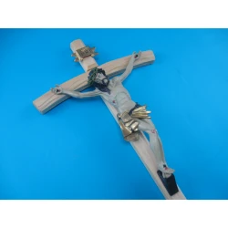 Krzyż drewniany 56 cm